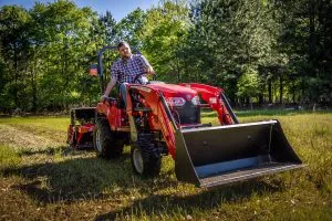 Massey Ferguson® MF GC1723E Tractor